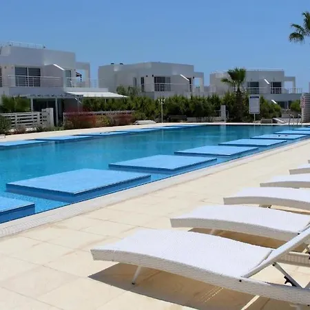 Apartment In Bogaz, Nordzypern, 150 M Vom *
