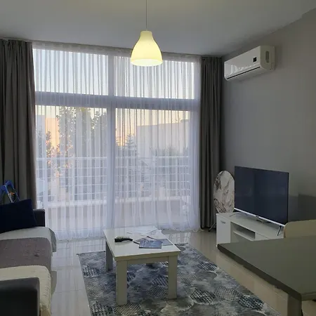 Apartman In Bogaz, Nordzypern, 150 M Vom *